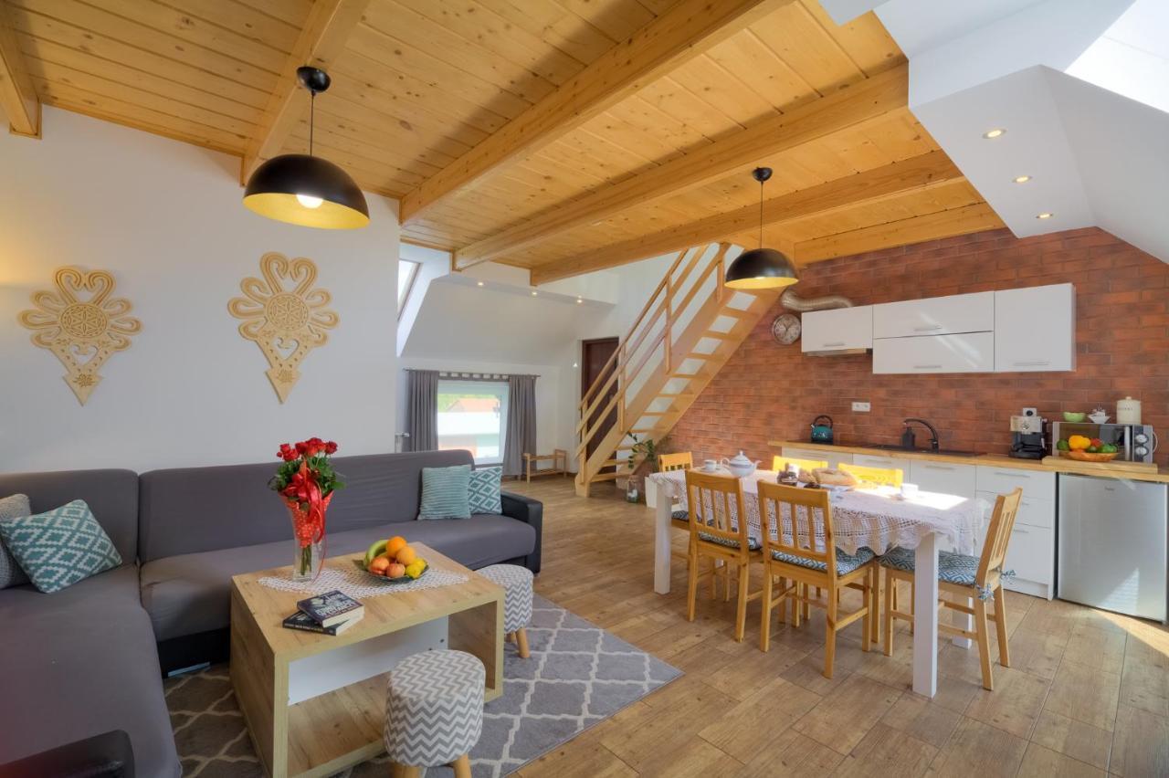 Apartamenty Maja Tylicz ภายนอก รูปภาพ